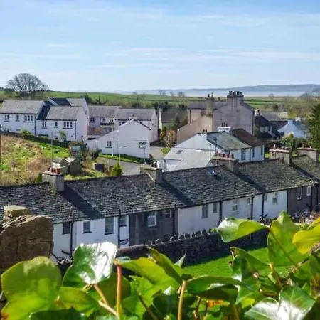 Cartmel Cottage, بيت للعطل *