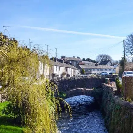 بيت للعطل Cartmel Cottage, *