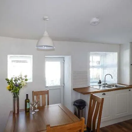 Cartmel Cottage, * غْرانج أوفار ساندس